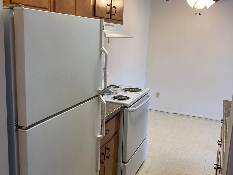 1821 Lee Rd #202 — Photo 22