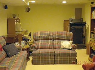 2557 Fox Ridge Ct, Sheboygan, WI 53081