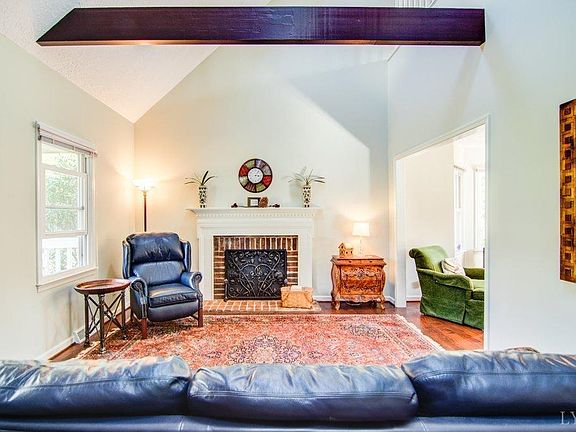 5th image of 108 Elkridge Dr