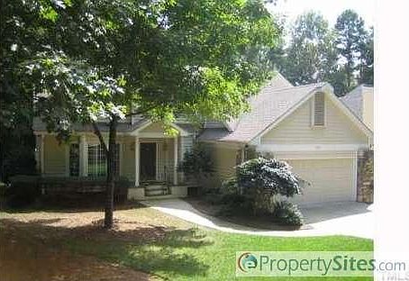 2nd image of 108 Hampshire Pl