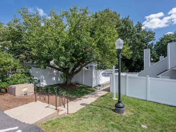 197 Lake St Unit 21, Weymouth, MA 02189