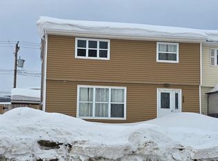 323 Tamarack Dr, Labrador City, NL A2V2V9