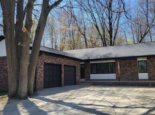761 McAllister Ave, Marinette, WI 54143