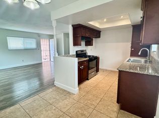 1417 Huntington St #C, Huntington Beach, CA 92648