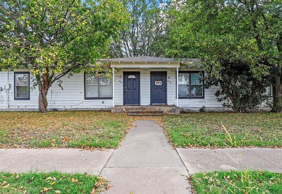 1st image of 122 Ramsey Ave