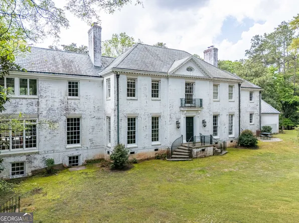 1464 Twin Pines Dr, Macon, GA 31211