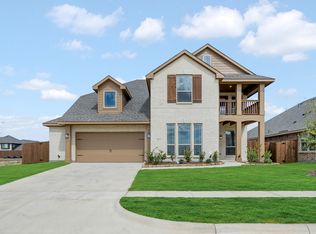 221 Fireberry Dr, Glenn Heights, TX 75154