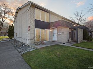 8296 Karam Blvd UNIT 1, Warren, MI 48093