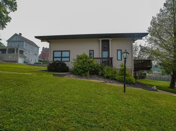 6 Rush Avenue, Wheeling, WV 26003