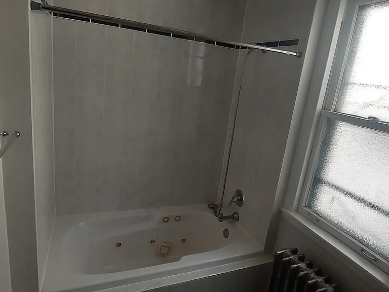 6323 N Wayne Ave #2 — Photo 9