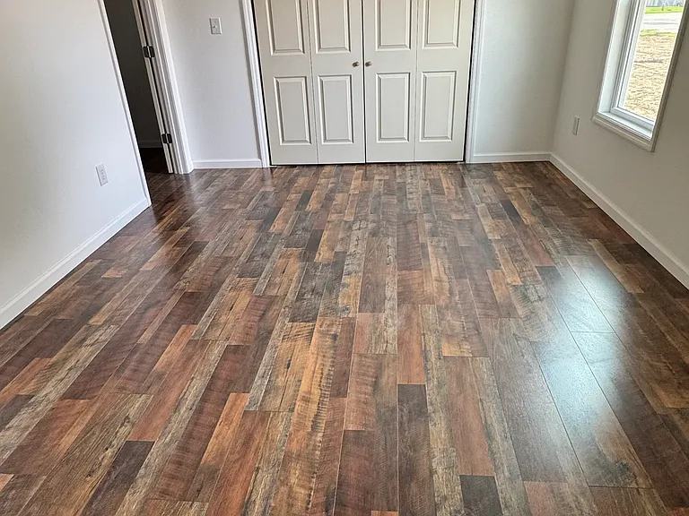 225 N Frisco St — Photo 9