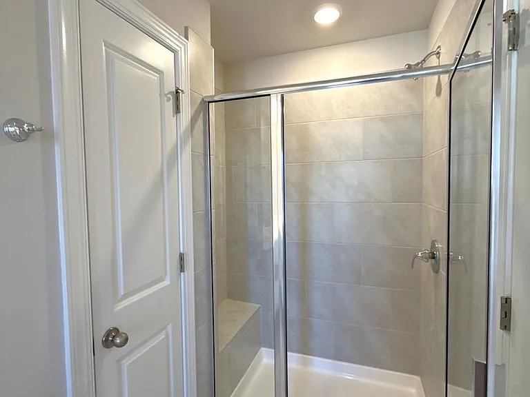 125 Utility Ln #F — Photo 10