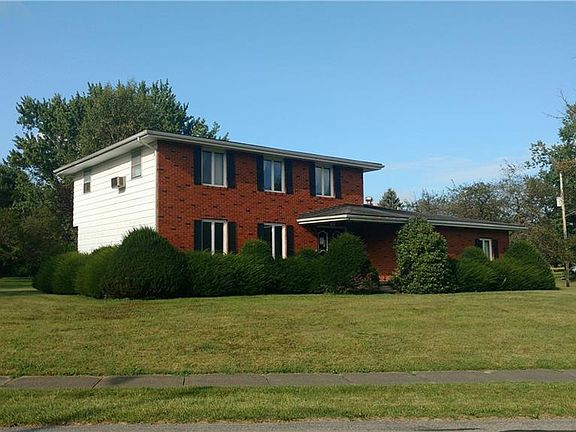 2nd image of 225 White Oak Dr