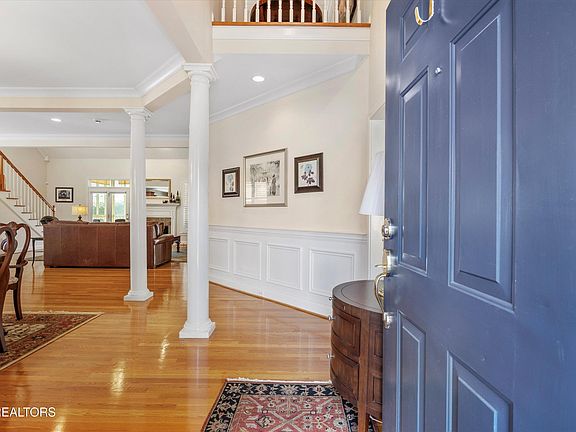 5th image of 1158 Highgrove Garden Way