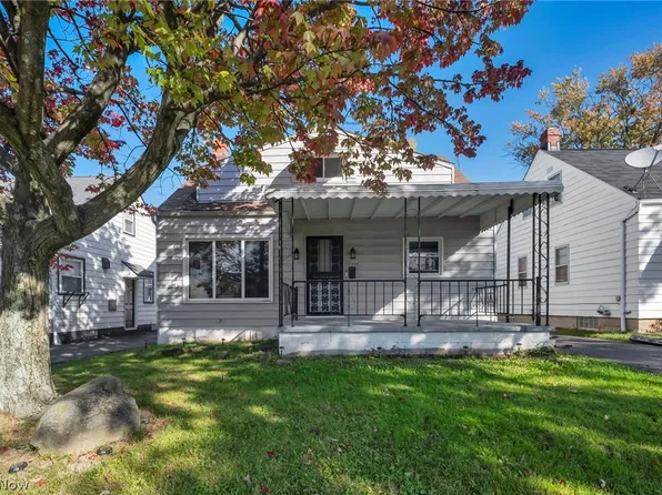 19409 Fairway Ave, Maple Heights, OH 44137
