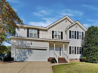 815 Brookhannah Ct, Fuquay Varina, NC 27526
