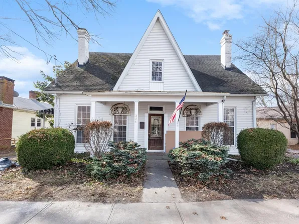 321 S 2nd St, Ripley, OH 45167