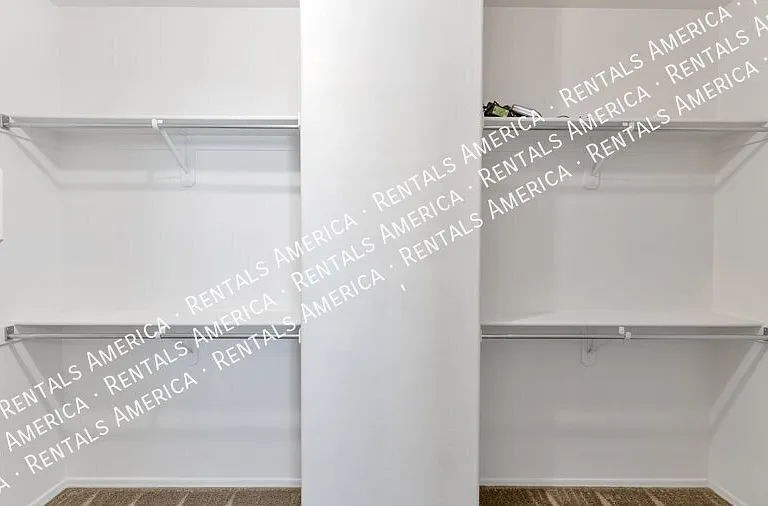 56 W Camino Fuste — Photo 8