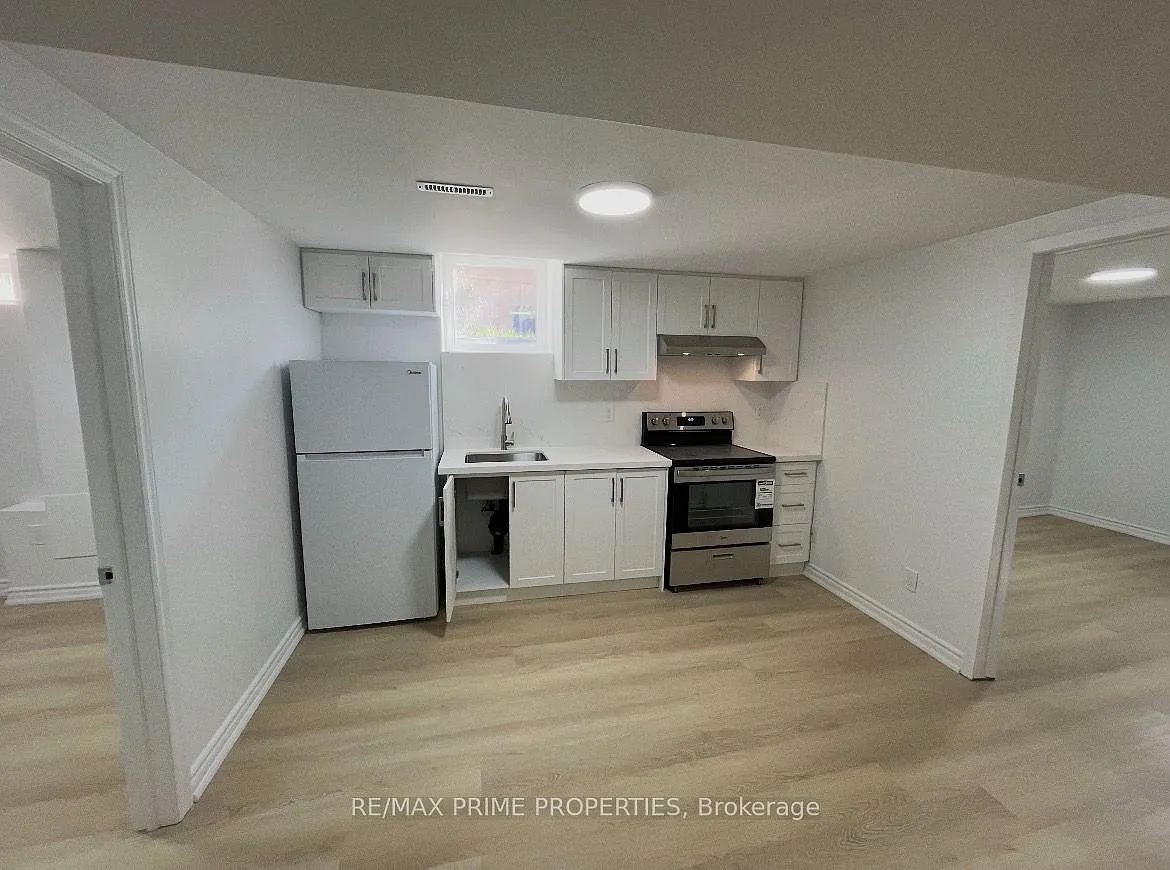3 bed, $2,500 — Photo 3
