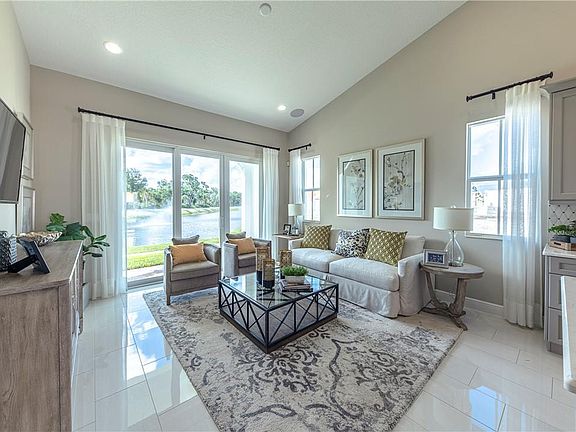 4th image of 12889 Trevi Isle Drive #26