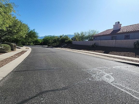 4th image of 102 W Freddie Canyon Way