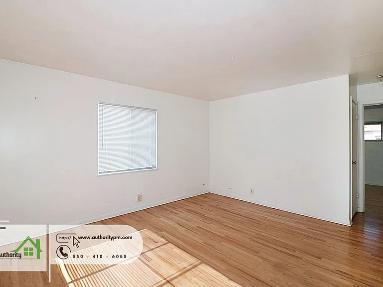 2714 Leland Ave #2714 — Photo 3
