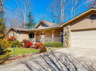 1039 Utsonati Ln, Brevard, NC 28712