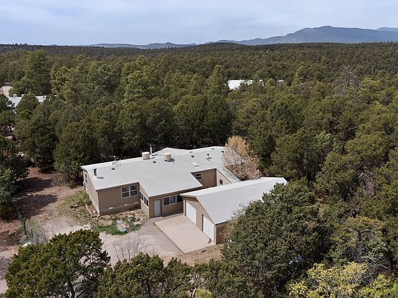 2nd image of 130 Raven Rd