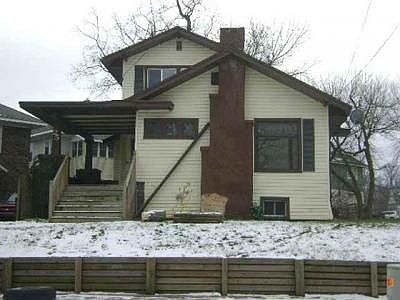 1st image of 25 Eldred St