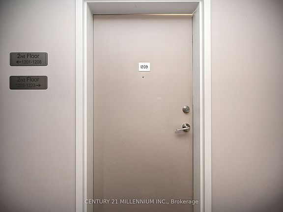 5th image of 8 Dayspring Cir #1209