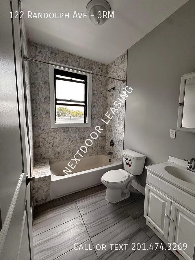 122 Randolph Ave — Photo 3