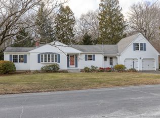 73 Ayers Point Rd, Old Saybrook, CT 06475