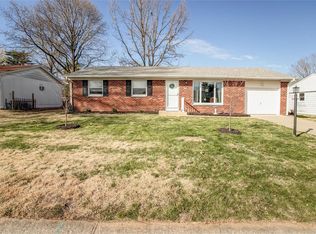 312 Neptune Ln, Godfrey, IL 62035