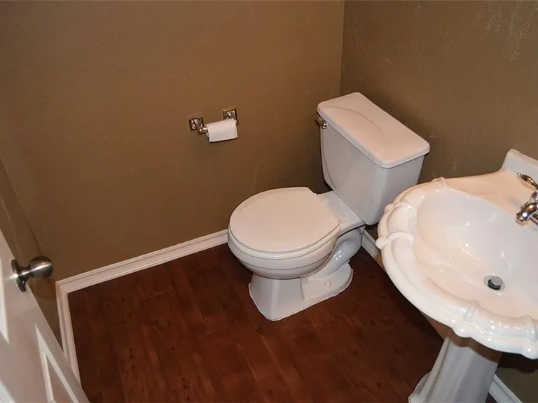 8312 Minnesota Ln — Photo 19