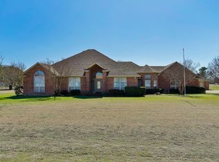 404 Tishomingo Rd, Waxahachie, TX 75165