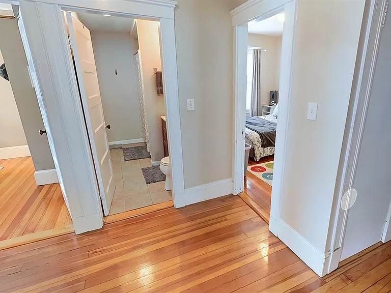 3 Heath St #3 — Photo 8