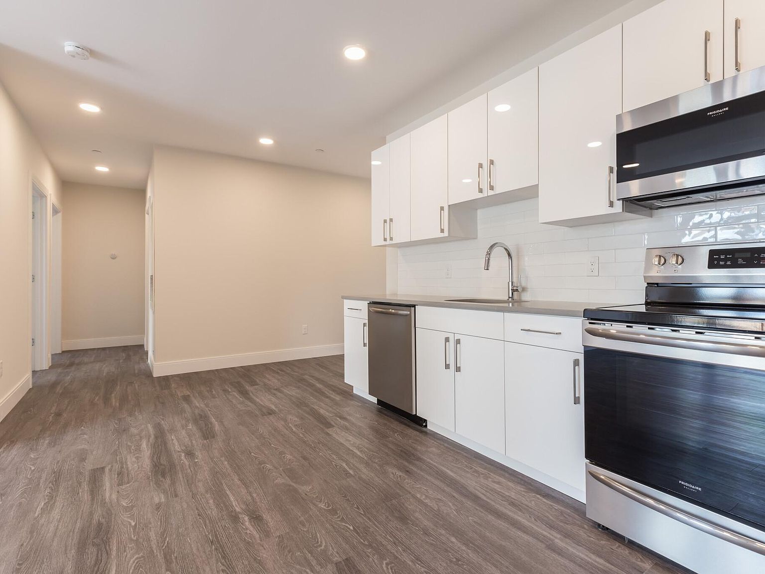 1065 Tremont St #207F, Roxbury Crossing, MA 02120 | Zillow