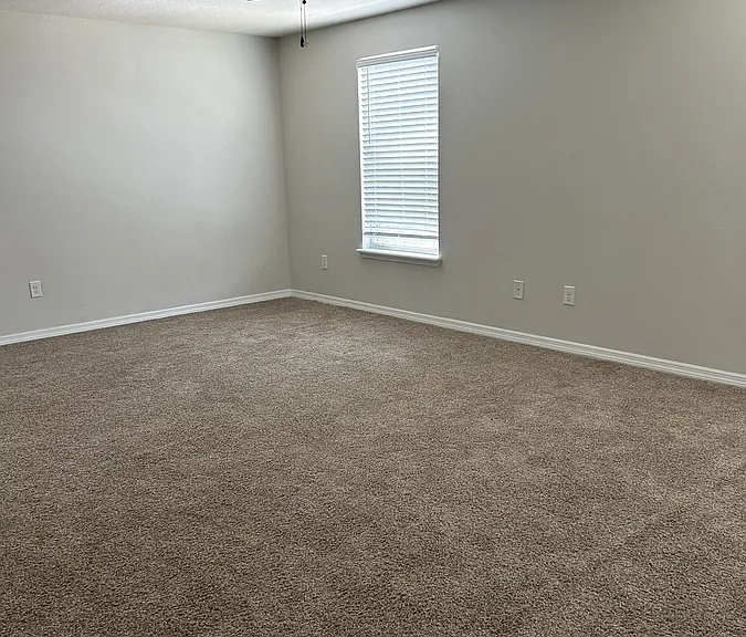 12219 Fairlawn Dr — Photo 19