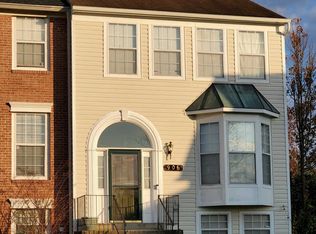906 Lake Overlook Dr, Bowie, MD 20721