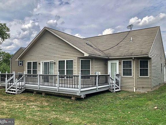 5th image of 660 Wyckford Dr