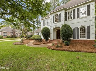 710 Wood Gate Dr, Madison, MS 39110