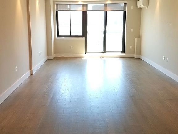 2nd image of 2858 Stillwell Ave APT 6F