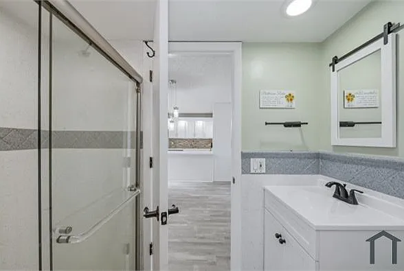 5247 Cedarbend Dr #2 — Photo 1