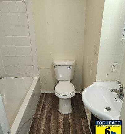 4th image of 231 Broadway St