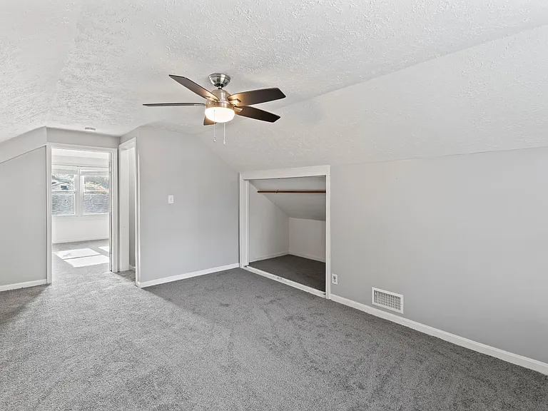 4227 Hillbrook Dr — Photo 17