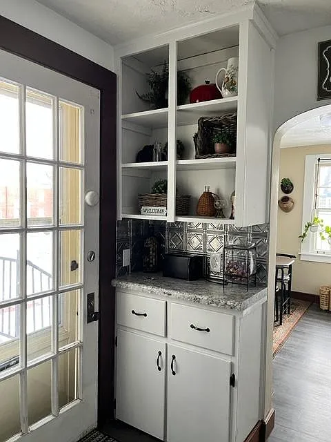 422 Fulton St E — Photo 4