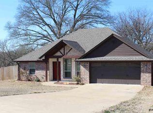 16051 Hickory Hills Dr, Lindale, TX 75771