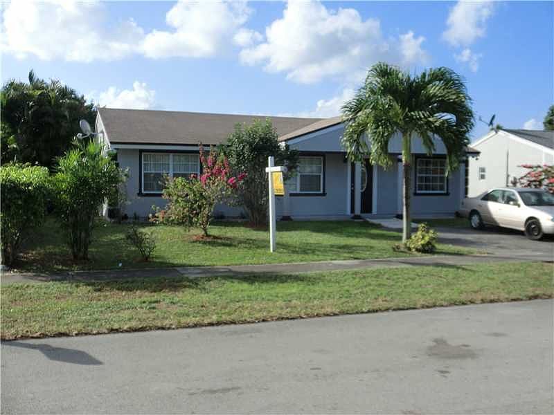 1st image of 1341 SW 73rd Ave