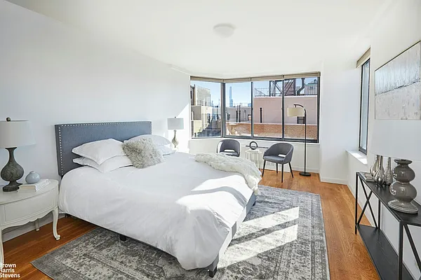 Sold by Brown Harris Stevens | media 16