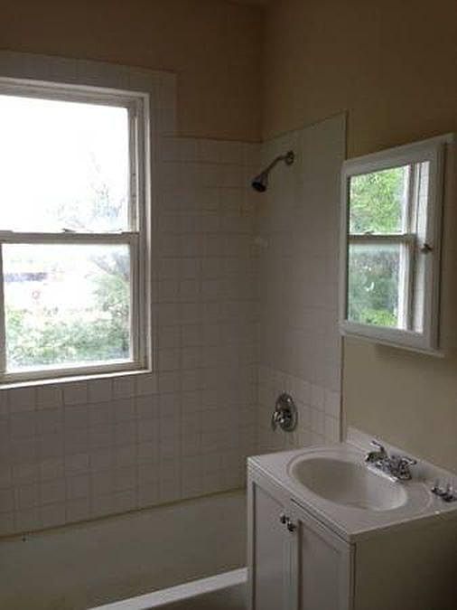 2nd image of 1217 W 81st St